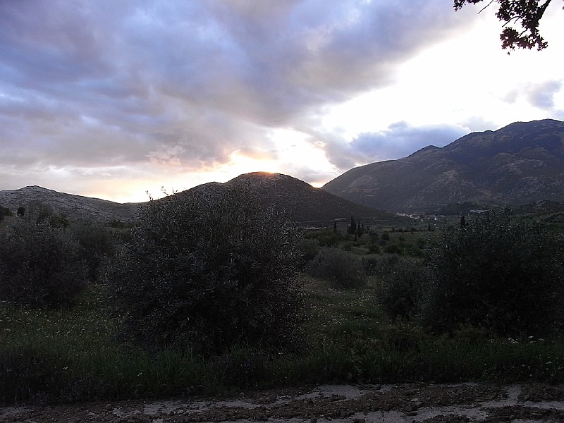 R0010061.JPG - Day 1: Sunset
