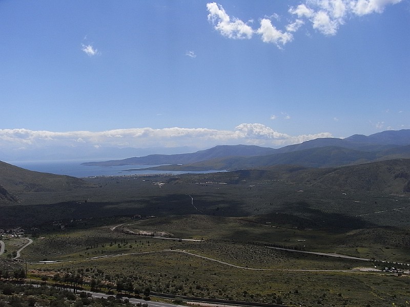 R0010086.JPG - Day 2: The valley of Amfissa with cloud shadows