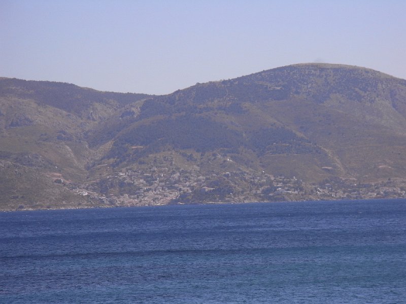 R0011378.JPG - Day 2: Views of Hydra 2