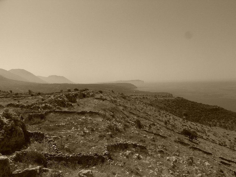 R0011489.JPG - Day 5: Looking out to sea near Aeropolis 3