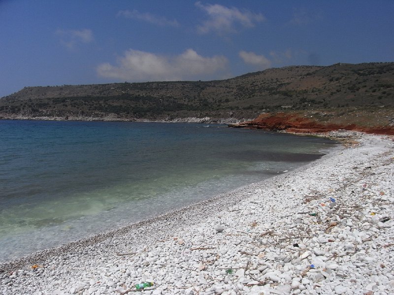 R0011496.JPG - Day 5: The beach between Omales and Dirou 2